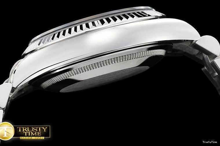 0418 RDD0214D – DayDate 36mm Elegant 683